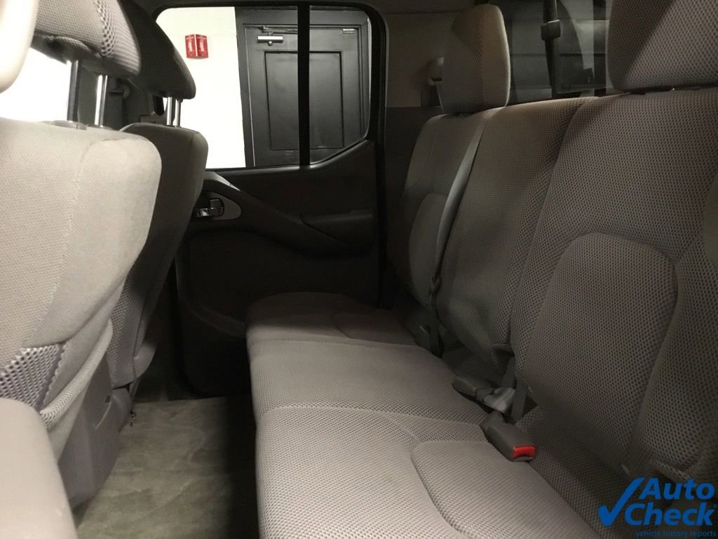 Used 2017 Nissan Frontier SV image 36