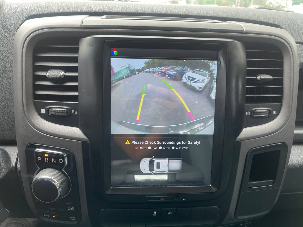 Used 2018 RAM 1500 Express w/ Express Value Package AWD/4WD image 17