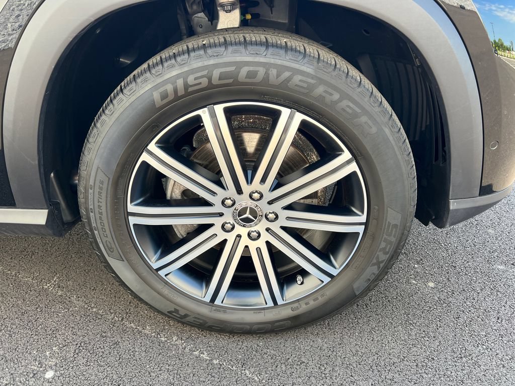 Used 2025 Mercedes-Benz GLE 350 4MATIC image 34