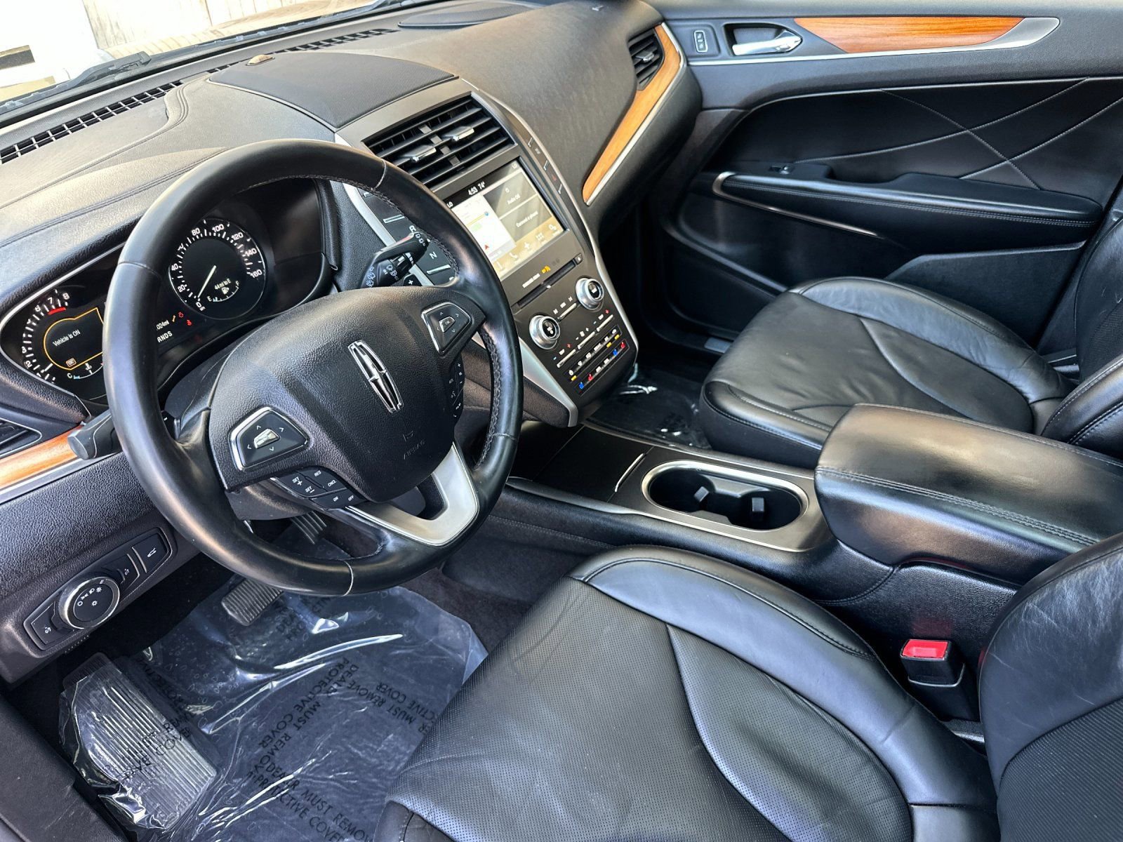 Used 2017 Lincoln MKC Reserve w/ Lincoln MKC Climate Package AWD/4WD image 10