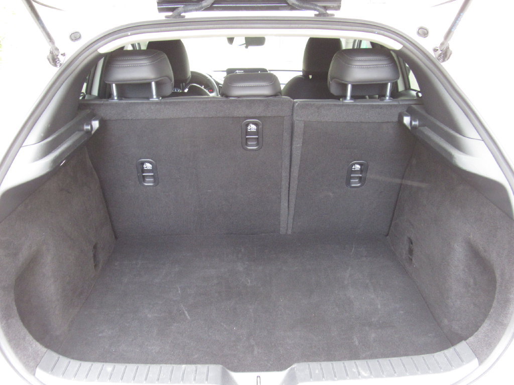 Used 2025 MAZDA CX-30 AWD 2.5 S w/ Preferred Package image 21