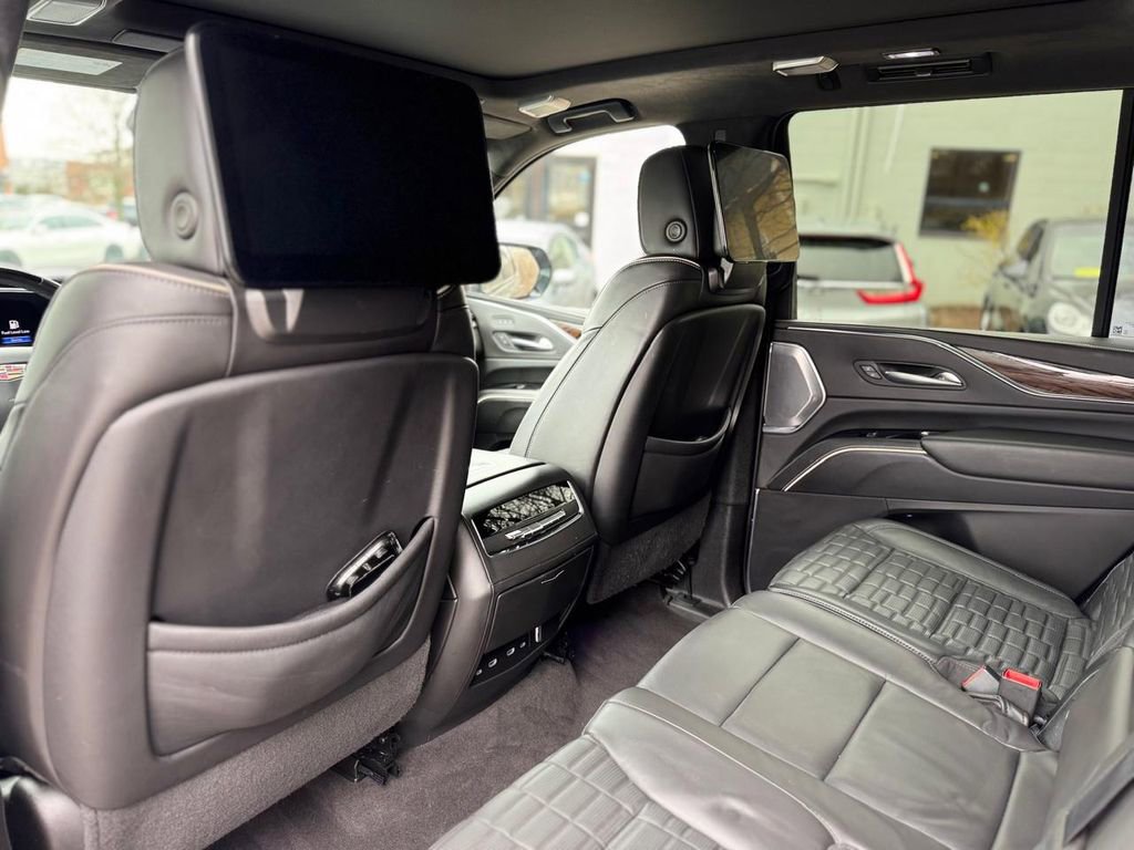 Used 2022 Cadillac Escalade Sport Platinum image 23