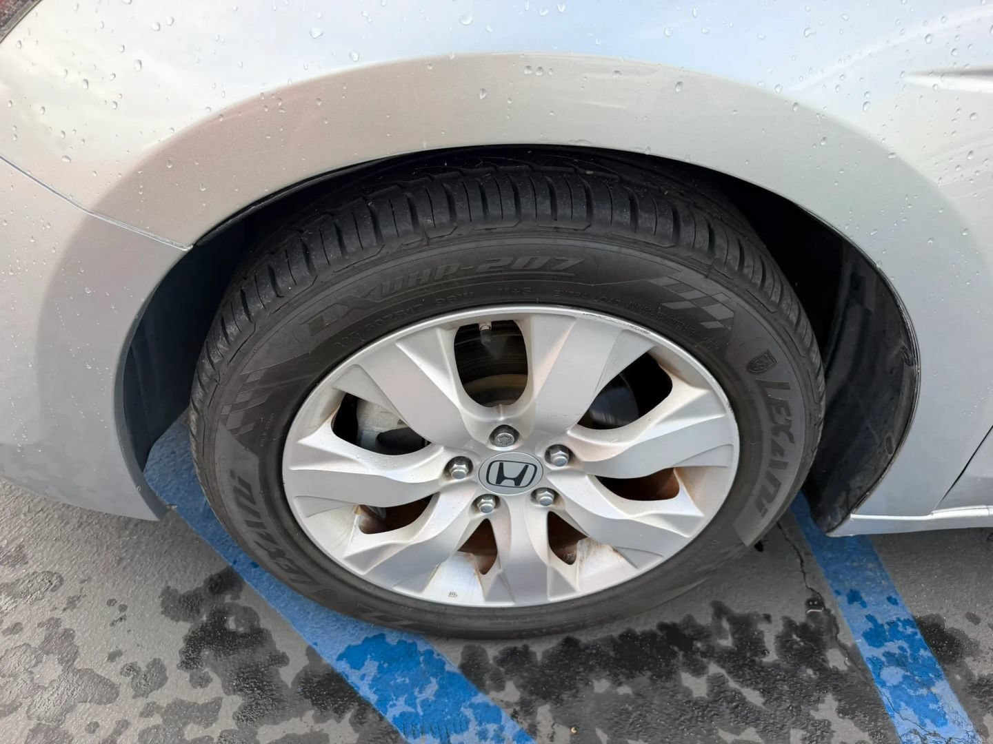 Used 2010 Honda Accord EX-L image 36