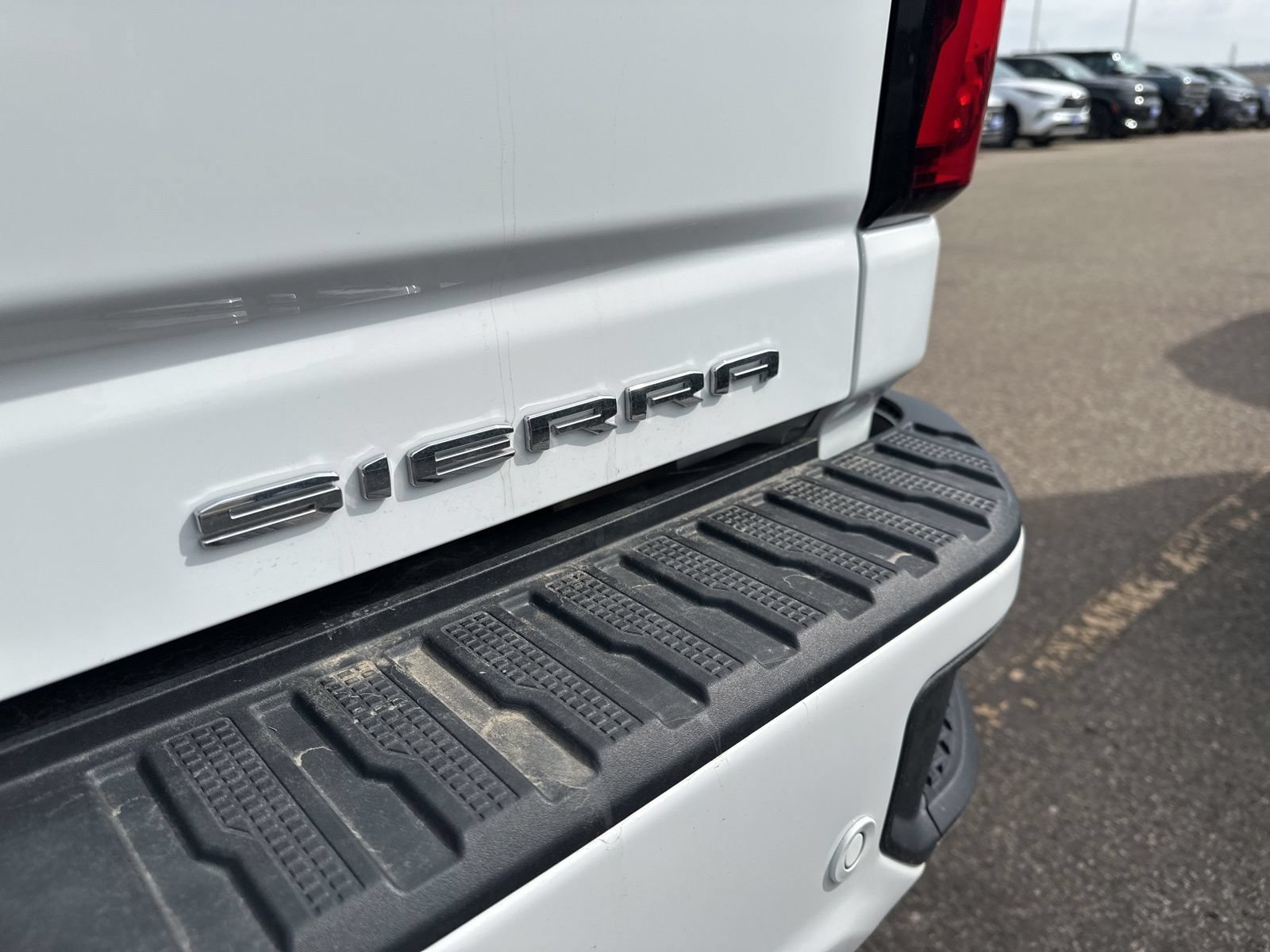 Used 2024 GMC Sierra 2500 Denali w/ Technology Package AWD/4WD image 7