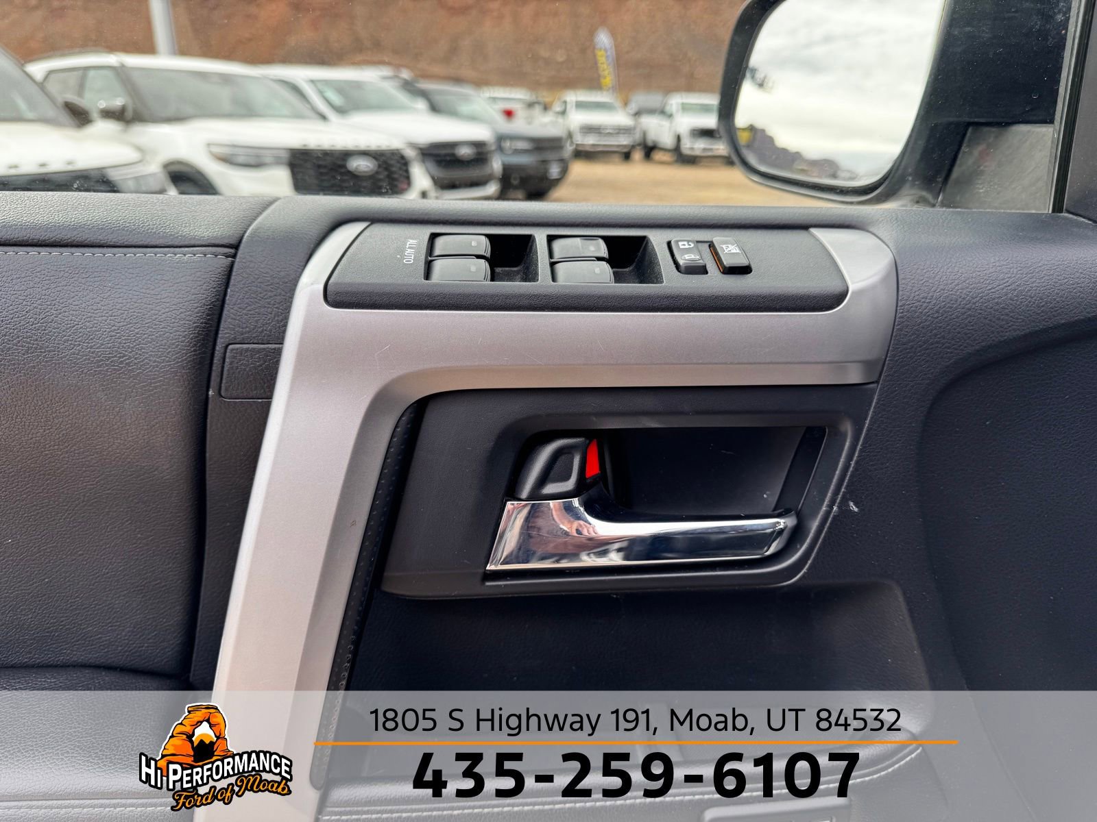 Used 2015 Toyota 4Runner Limited AWD/4WD image 16