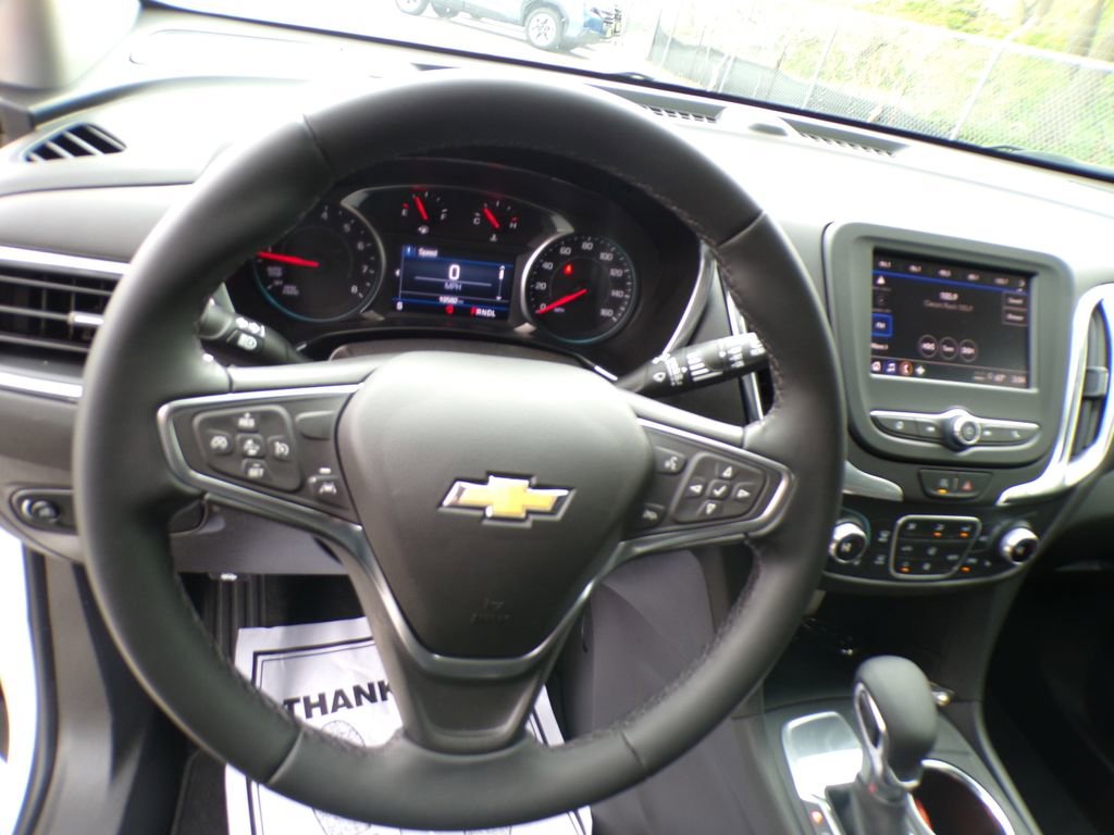 Used 2024 Chevrolet Equinox LT FWD image 13