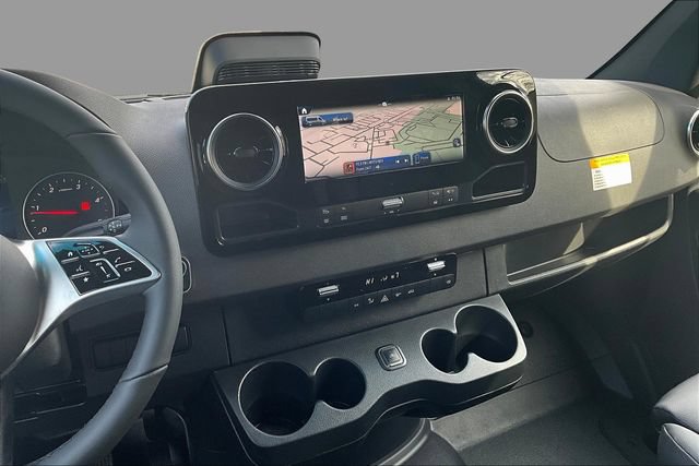 New 2025 Mercedes-Benz Sprinter 2500 image 10
