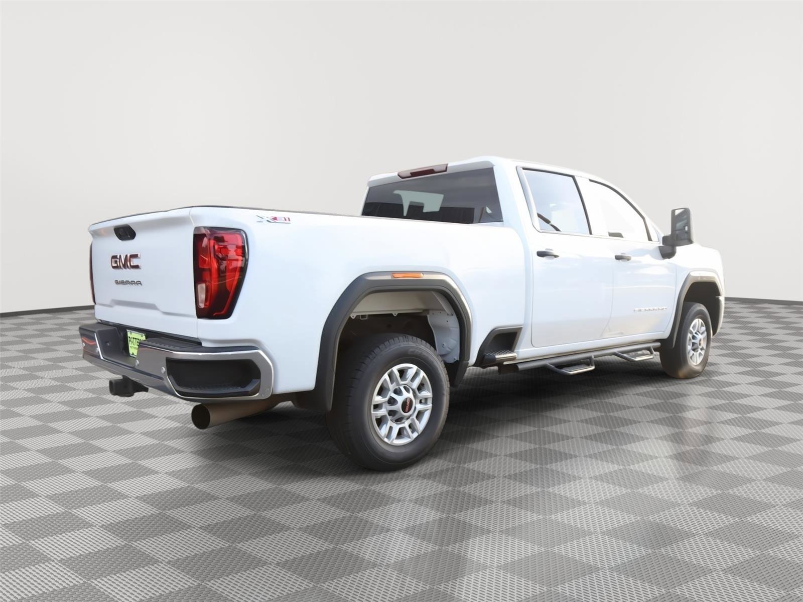 Used 2024 GMC Sierra 2500 Pro w/ 1SA Pro Safety Plus Package AWD/4WD image 3