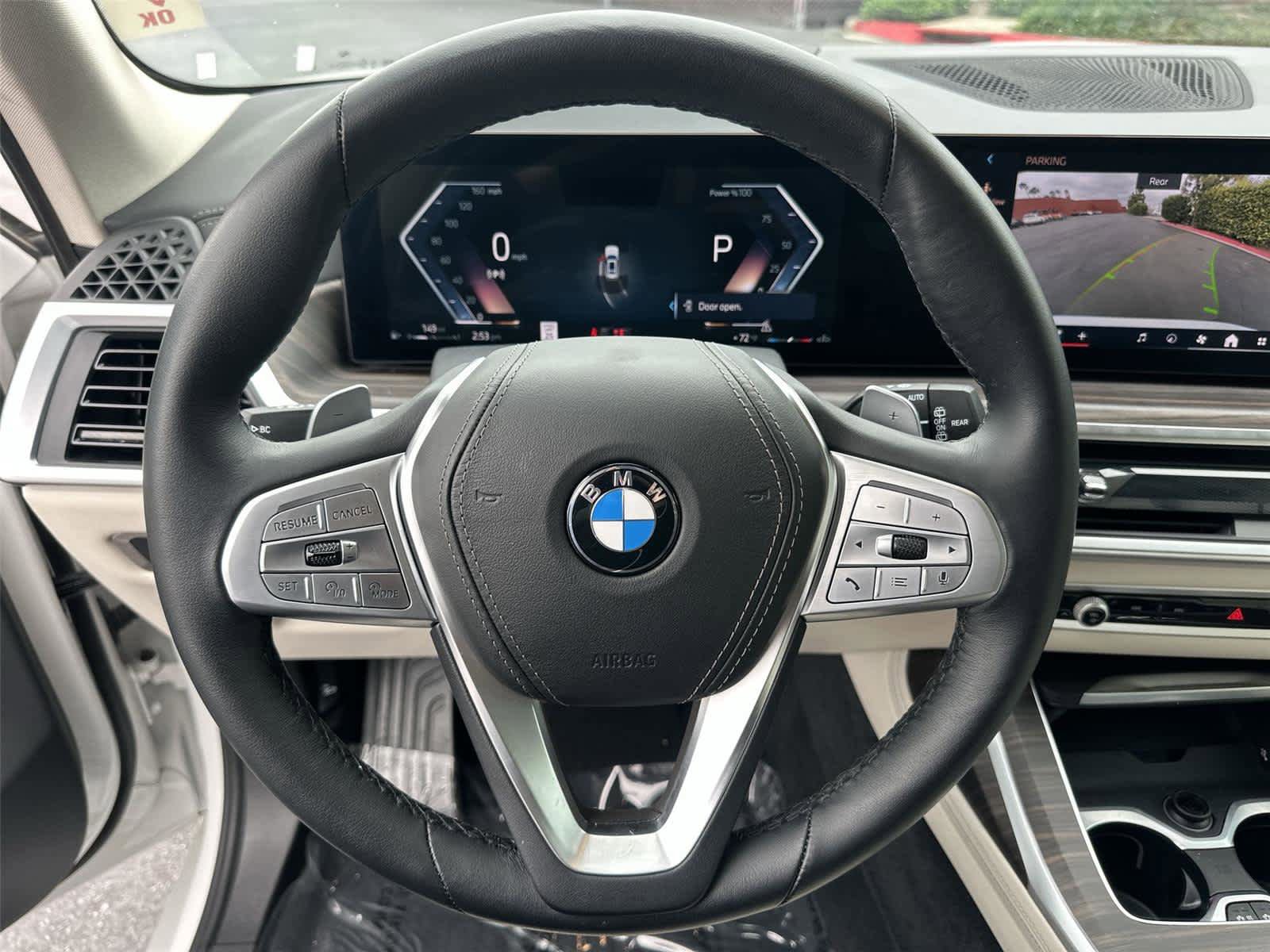 Used 2025 BMW X7 xDrive40i w/ Executive Package AWD/4WD image 16