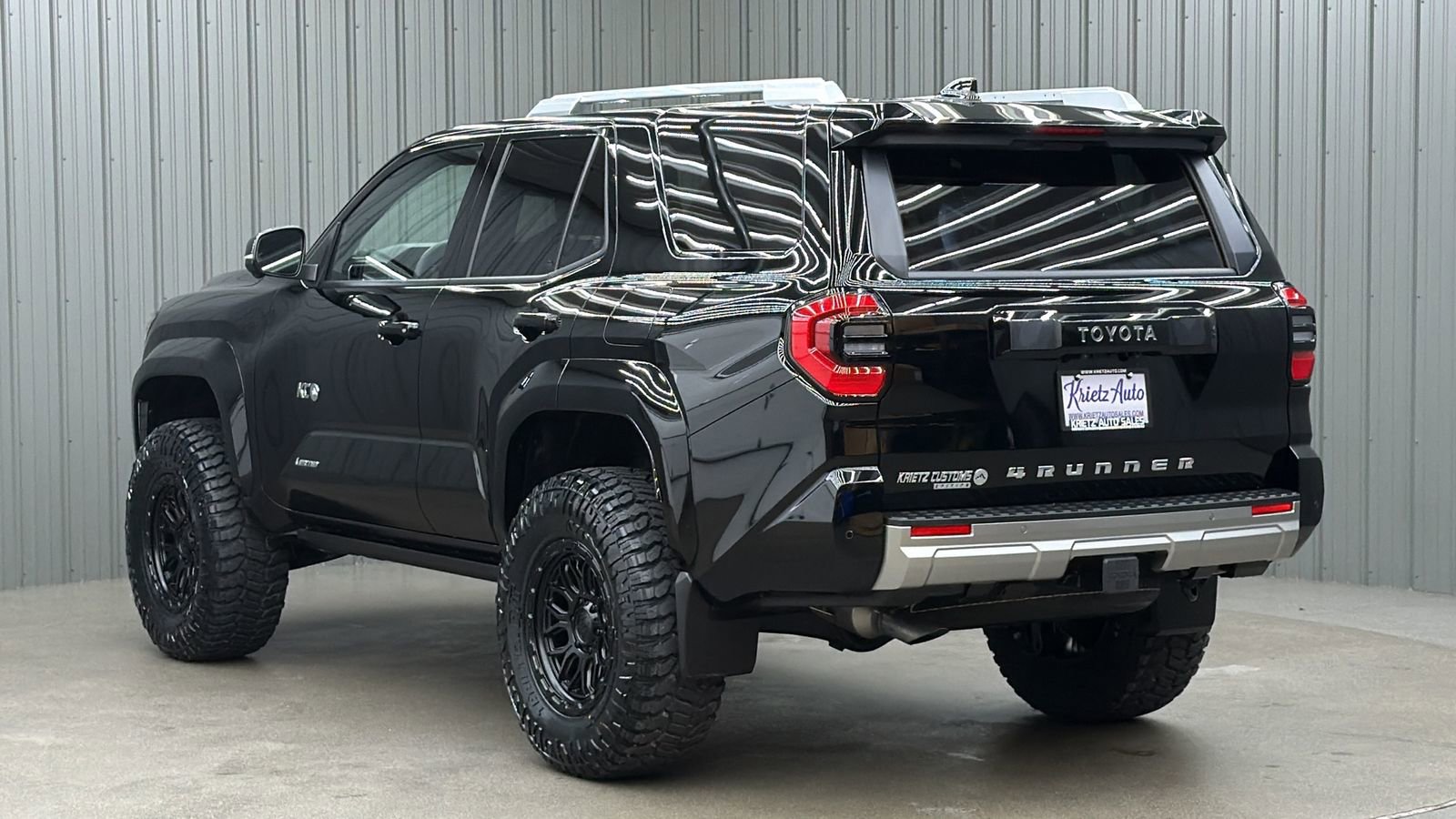 Used 2026 Toyota 4Runner Limited w/ Tow Technology Package AWD/4WD image 3
