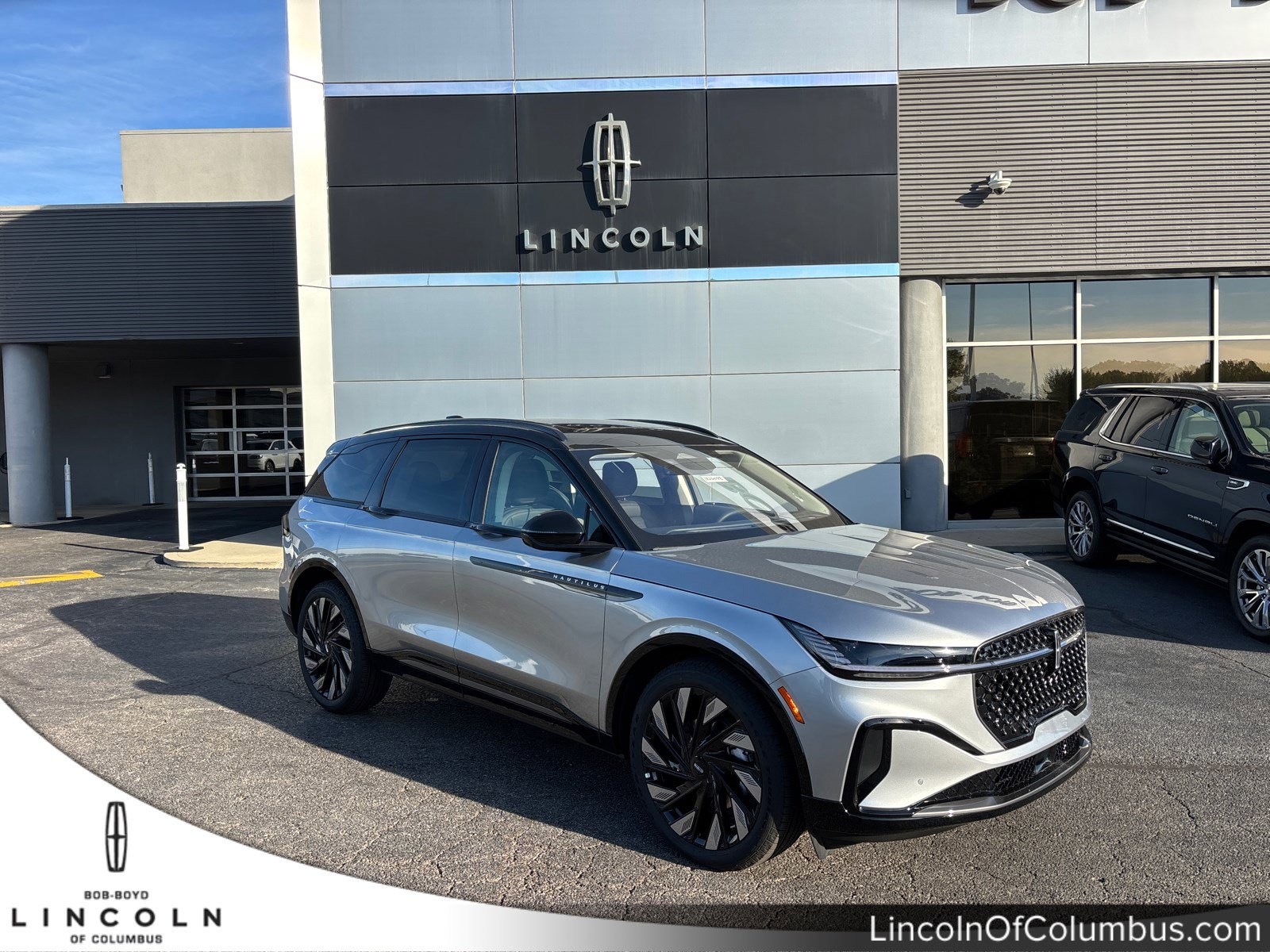 New 2026 Lincoln Nautilus Reserve image 1