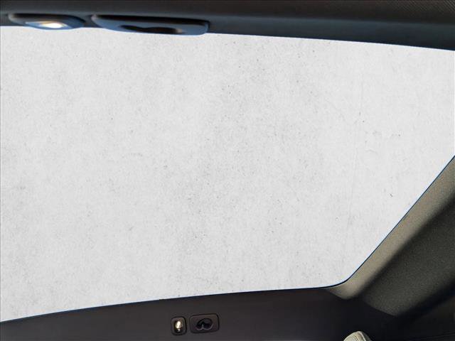 New 2026 Volvo EX30 Plus w/ Climate Package image 17