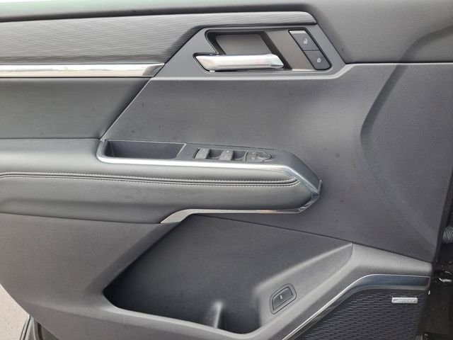 Used 2024 GMC Acadia Elevation w/ LPO, Floor Liner Package FWD image 17