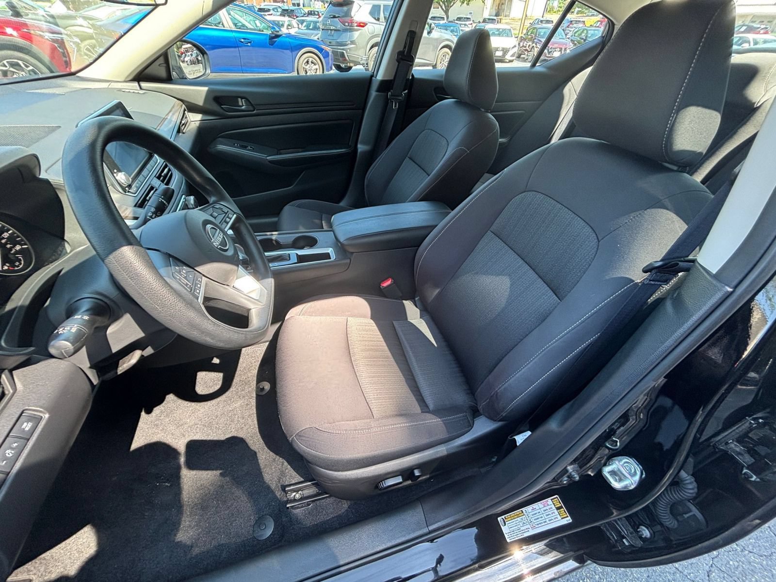 Used 2026 Nissan Altima 2.5 SV FWD image 31