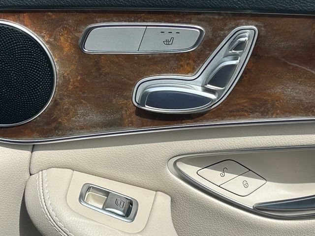 Used 2018 Mercedes-Benz C 300 4MATIC Sedan image 34