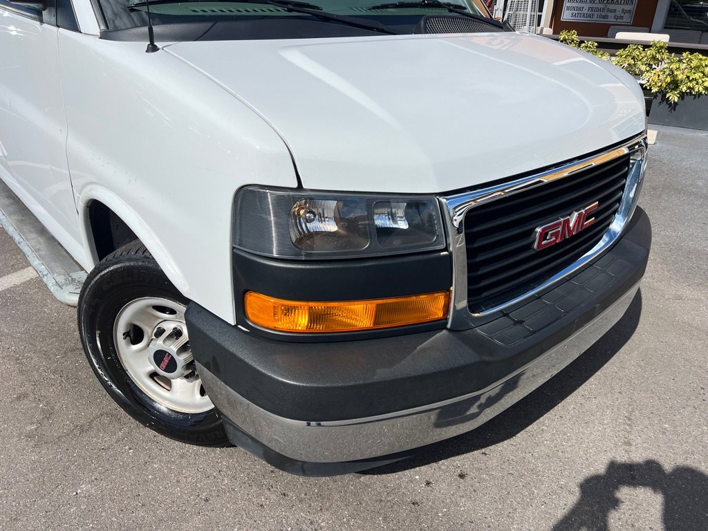 Used 2021 GMC Savana 2500 w/ Driver Convenience Package image 33