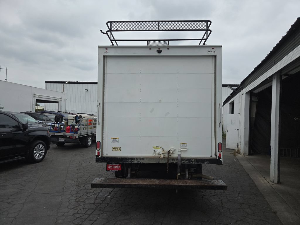 Used 2021 Chevrolet Express 3500 w/ Power Convenience Package RWD image 5