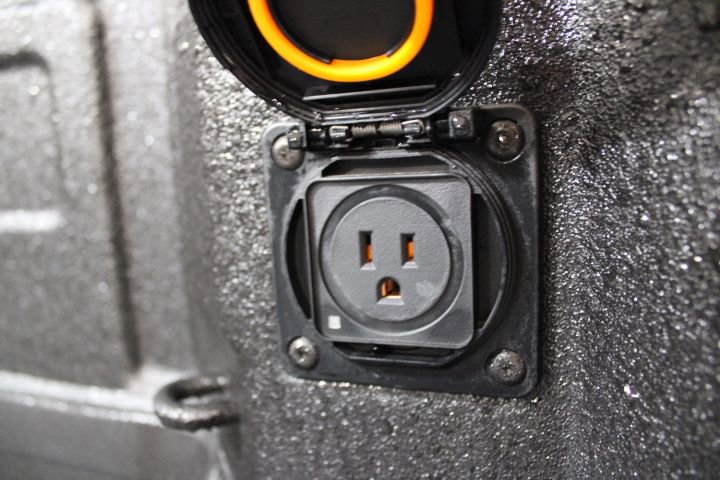 New 2026 GMC Sierra 1500 Pro w/ Pro Value Package image 14