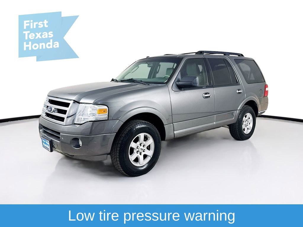 Used 2014 Ford Expedition XLT RWD image 3