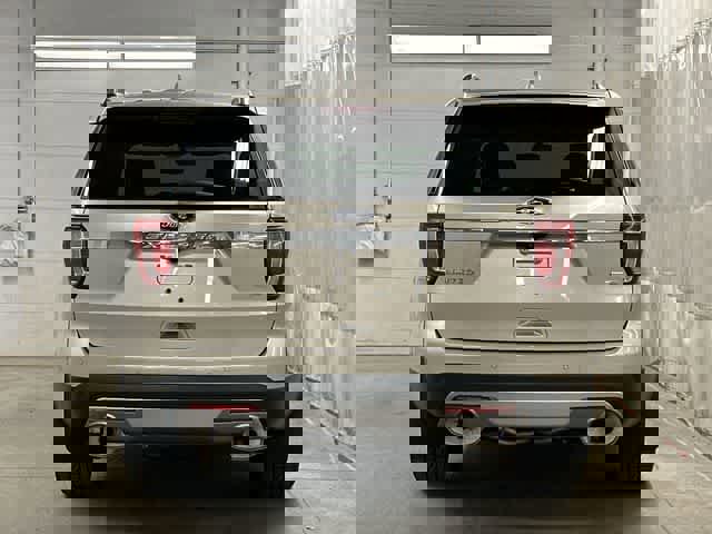 Used 2017 Ford Explorer Limited image 4