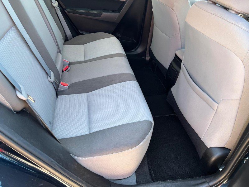 Used 2017 Toyota Corolla LE FWD image 9