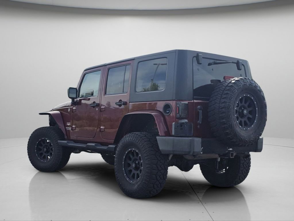 Used 2010 Jeep Wrangler Unlimited Sahara w/ Dual Top Group AWD/4WD image 20