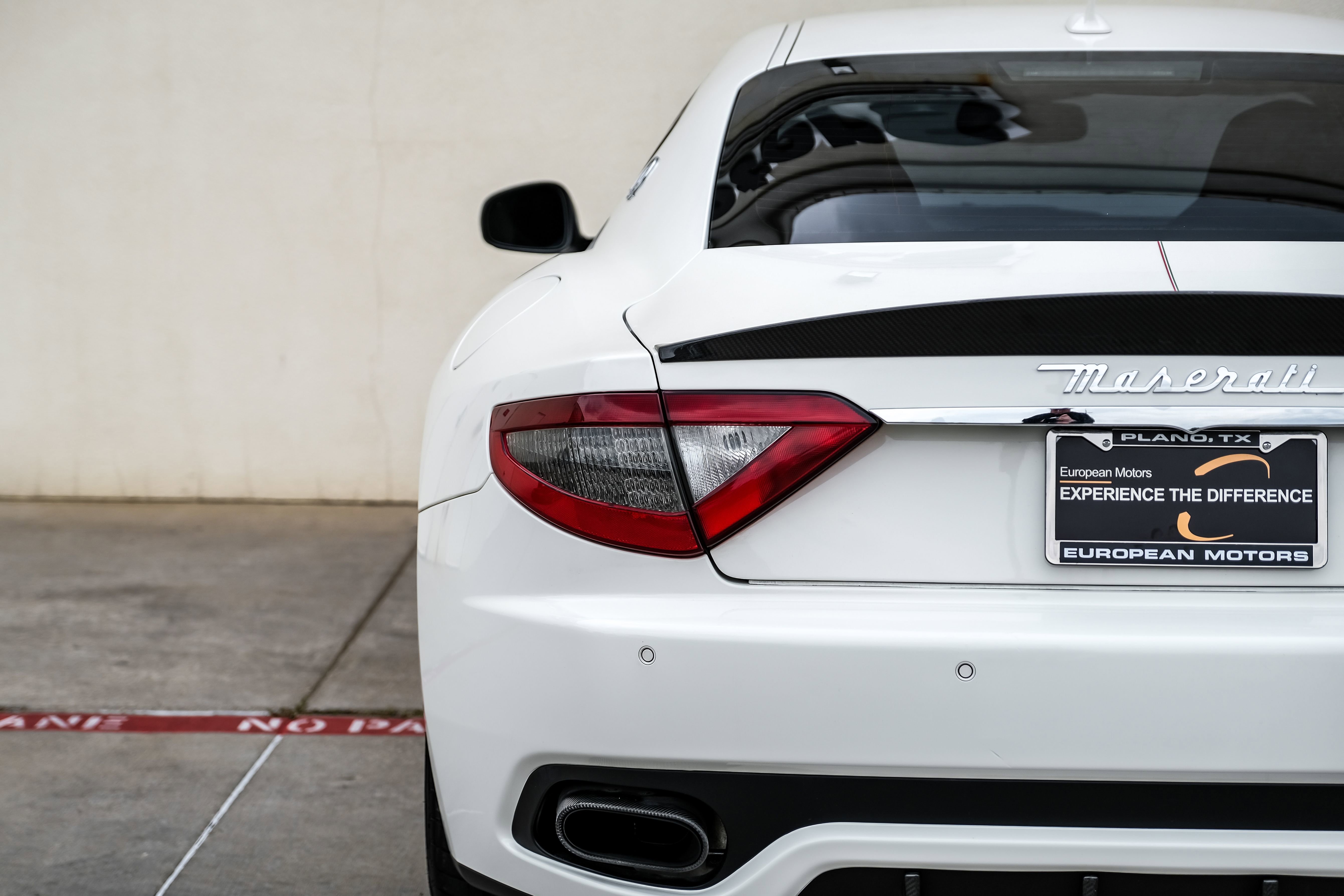 Used 2015 Maserati GranTurismo Sport RWD image 43