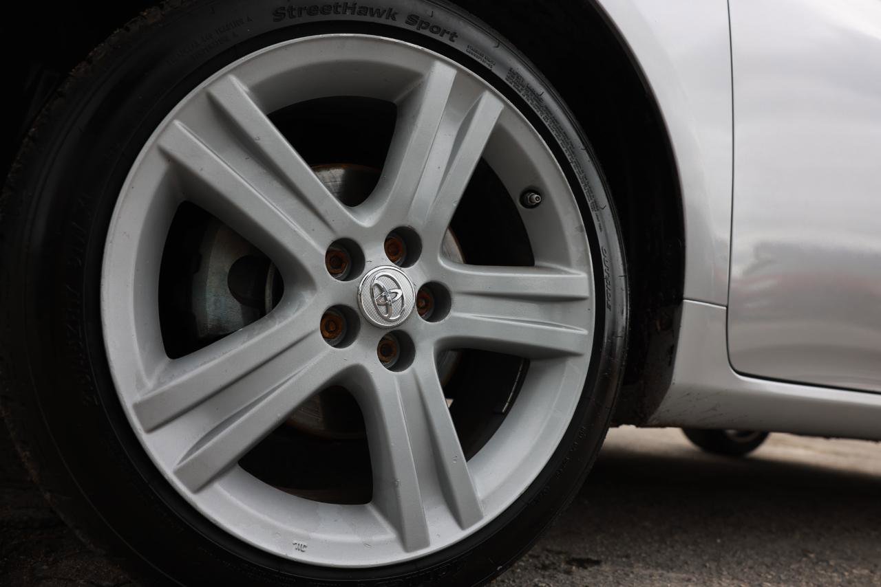 Used 2010 Toyota Corolla LE FWD image 28