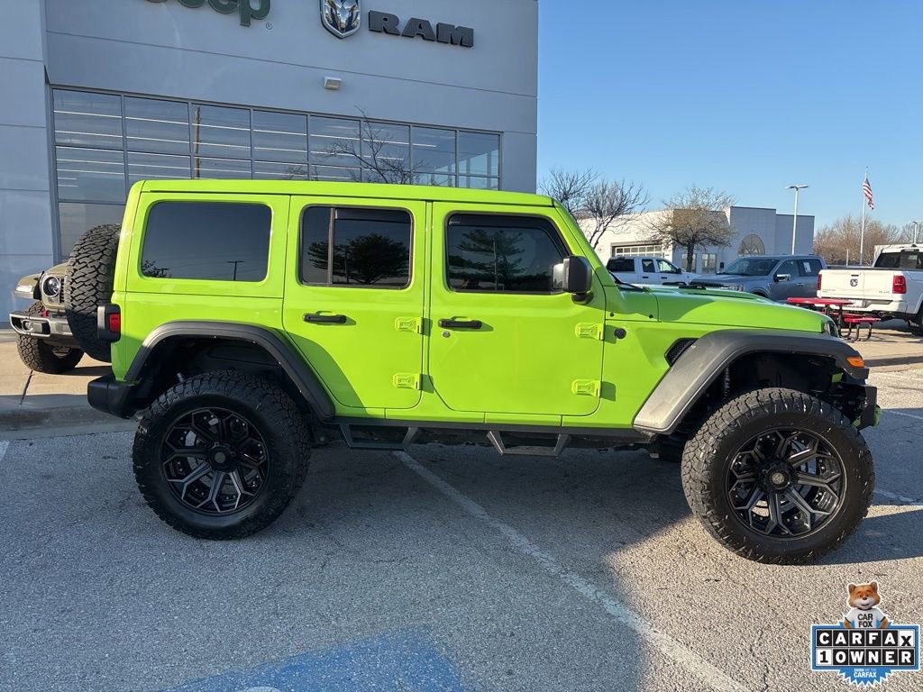 Used 2024 Jeep Wrangler Willys image 30