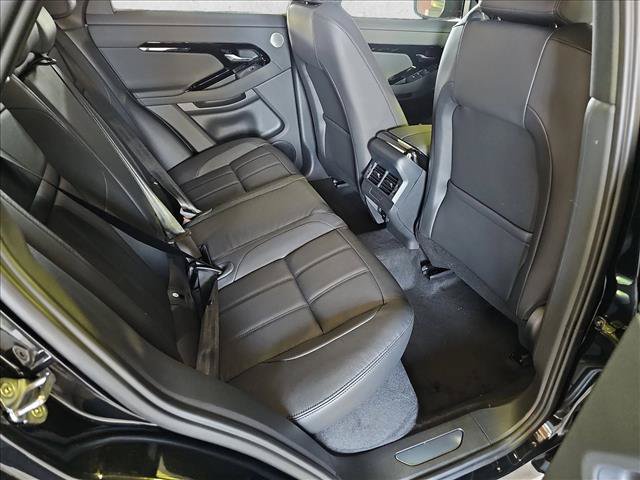 Used 2025 Land Rover Range Rover Evoque Dynamic SE AWD/4WD image 6