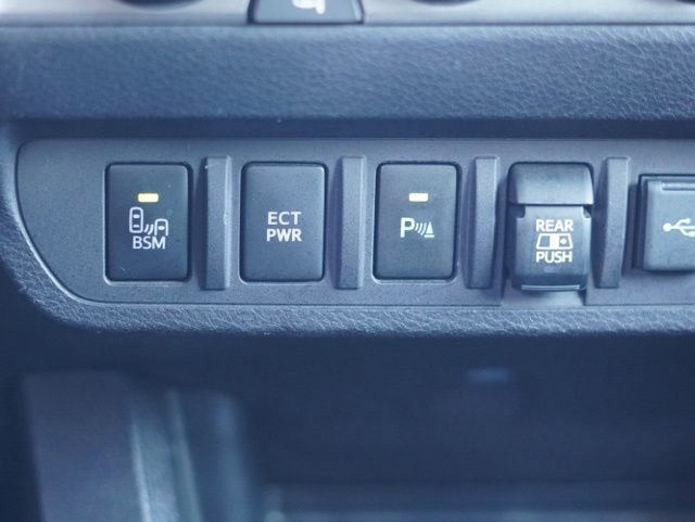 Used 2021 Toyota Tacoma TRD Pro AWD/4WD image 41
