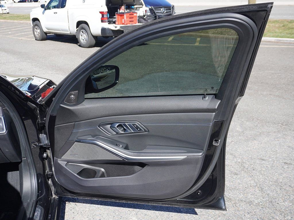 Used 2021 BMW M340i xDrive w/ Premium Package image 31