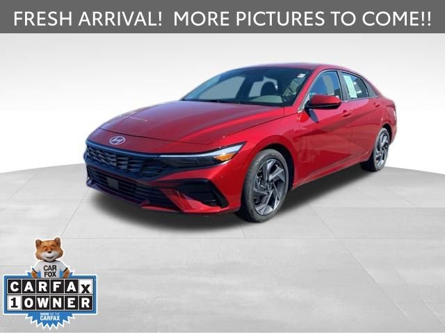 Used 2024 Hyundai Elantra SEL w/ Convenience Package image 1
