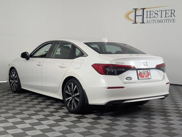 Used 2023 Honda Civic EX image 5