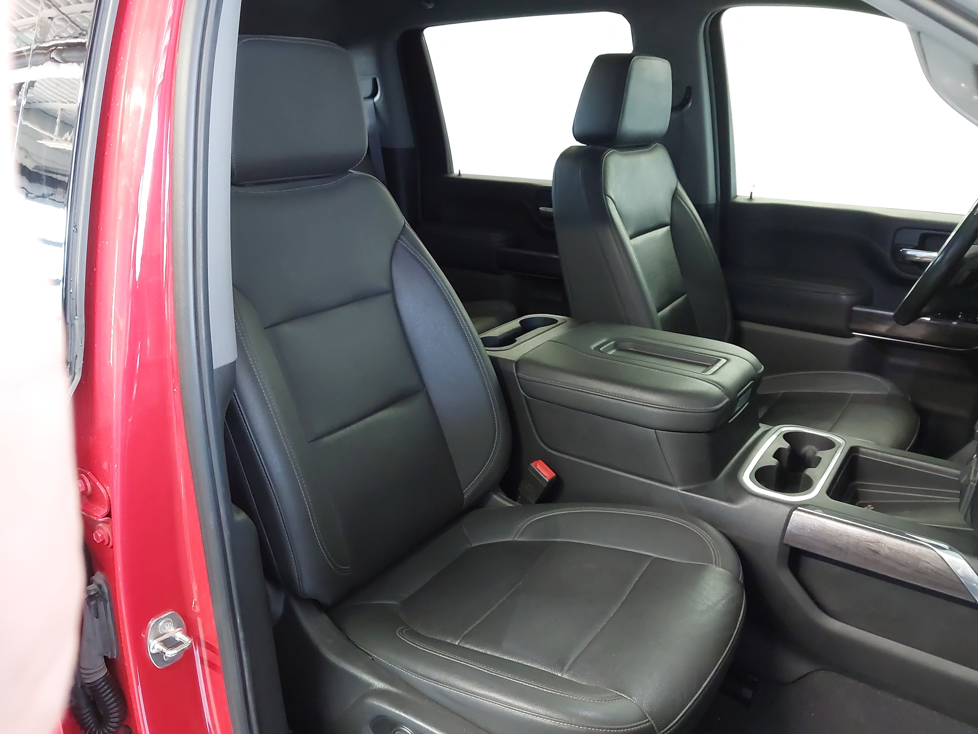 Used 2022 Chevrolet Silverado 2500 LTZ w/ LTZ Premium Package AWD/4WD image 28
