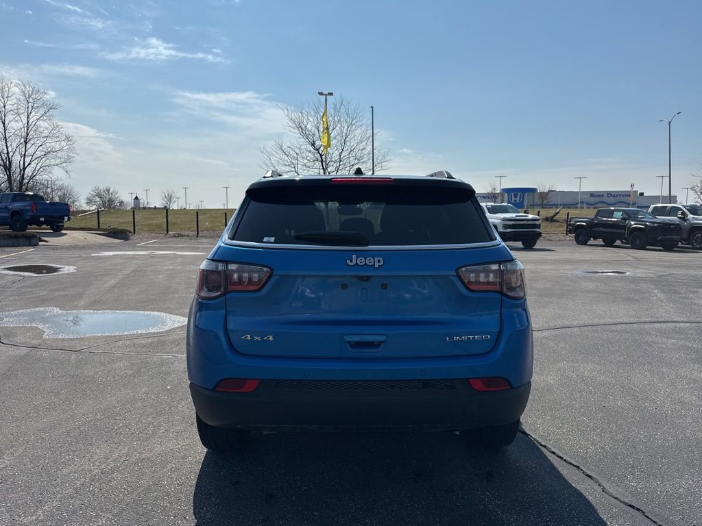 Used 2025 Jeep Compass Limited image 4