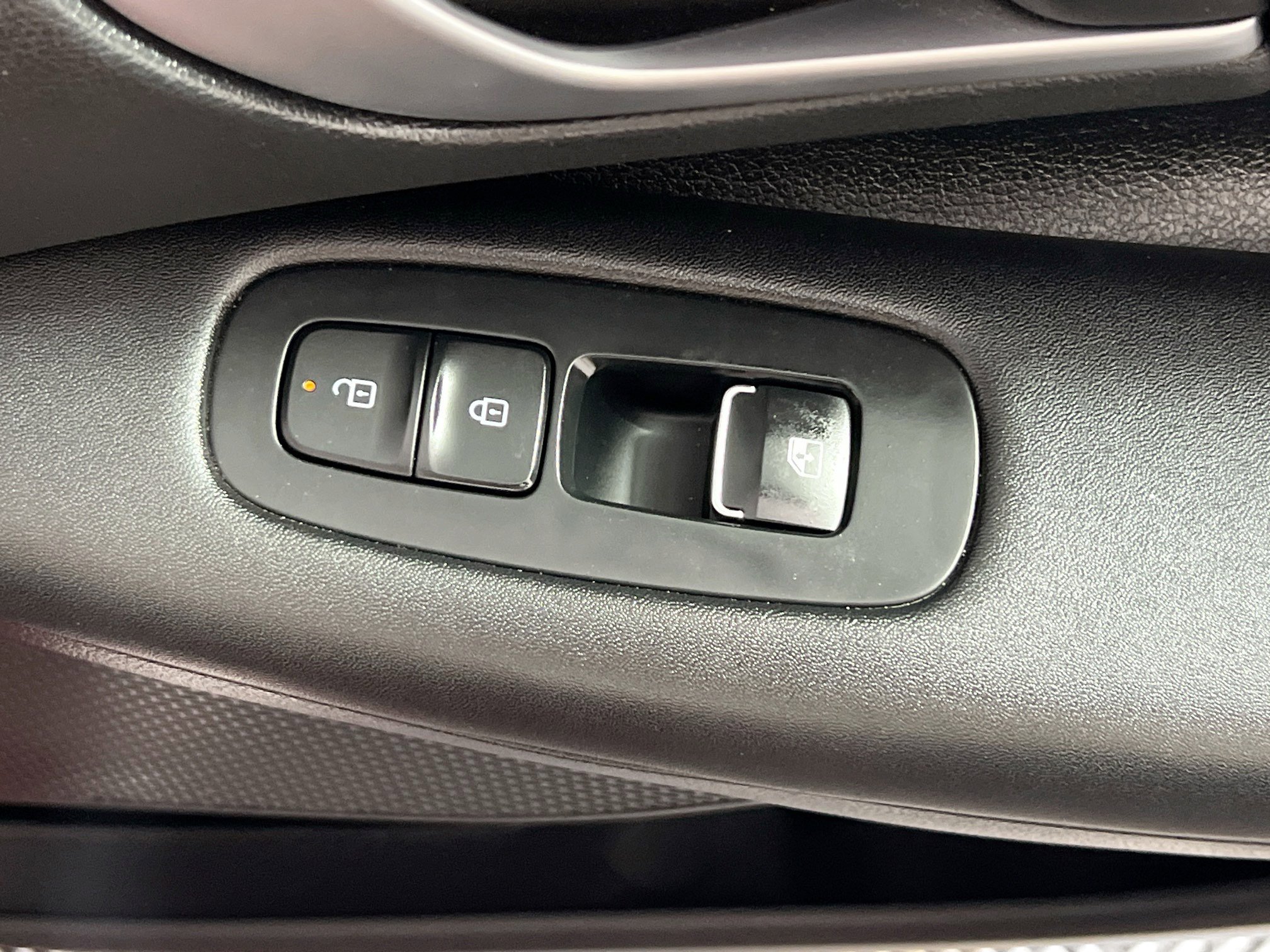 Used 2024 Hyundai Sonata SEL FWD image 32