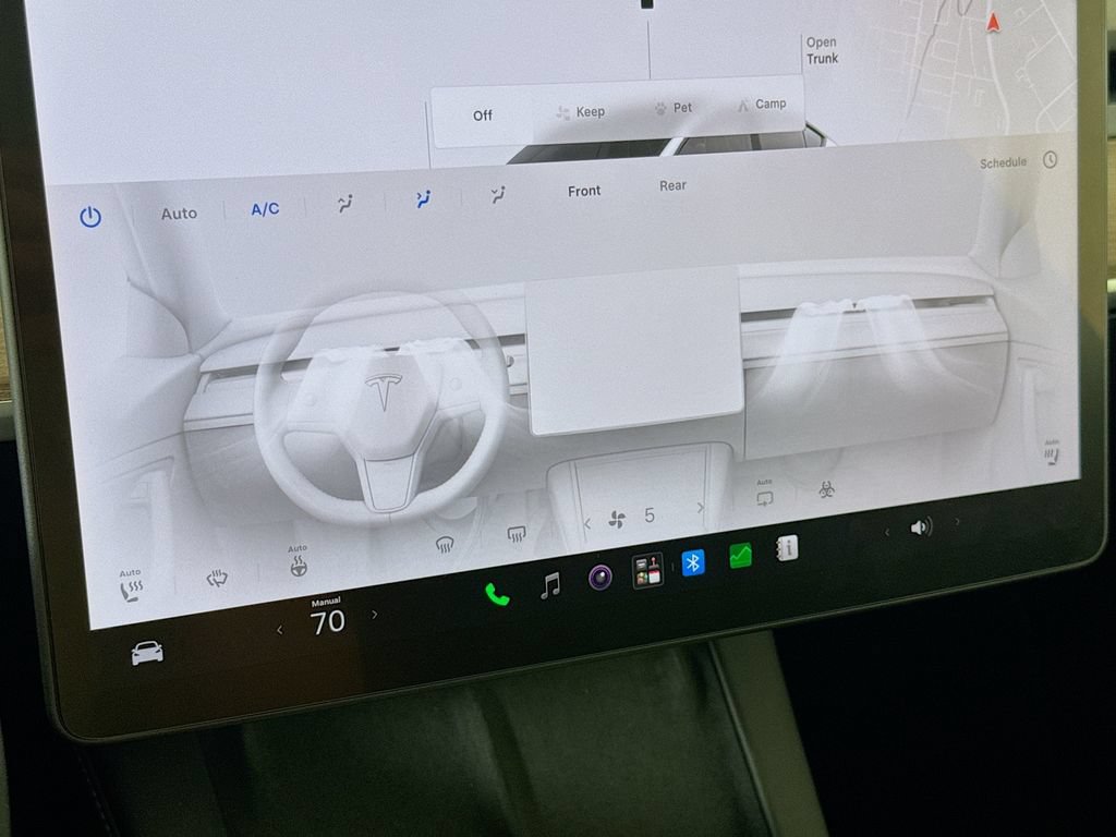 Used 2024 Tesla Model Y Long Range AWD/4WD image 16