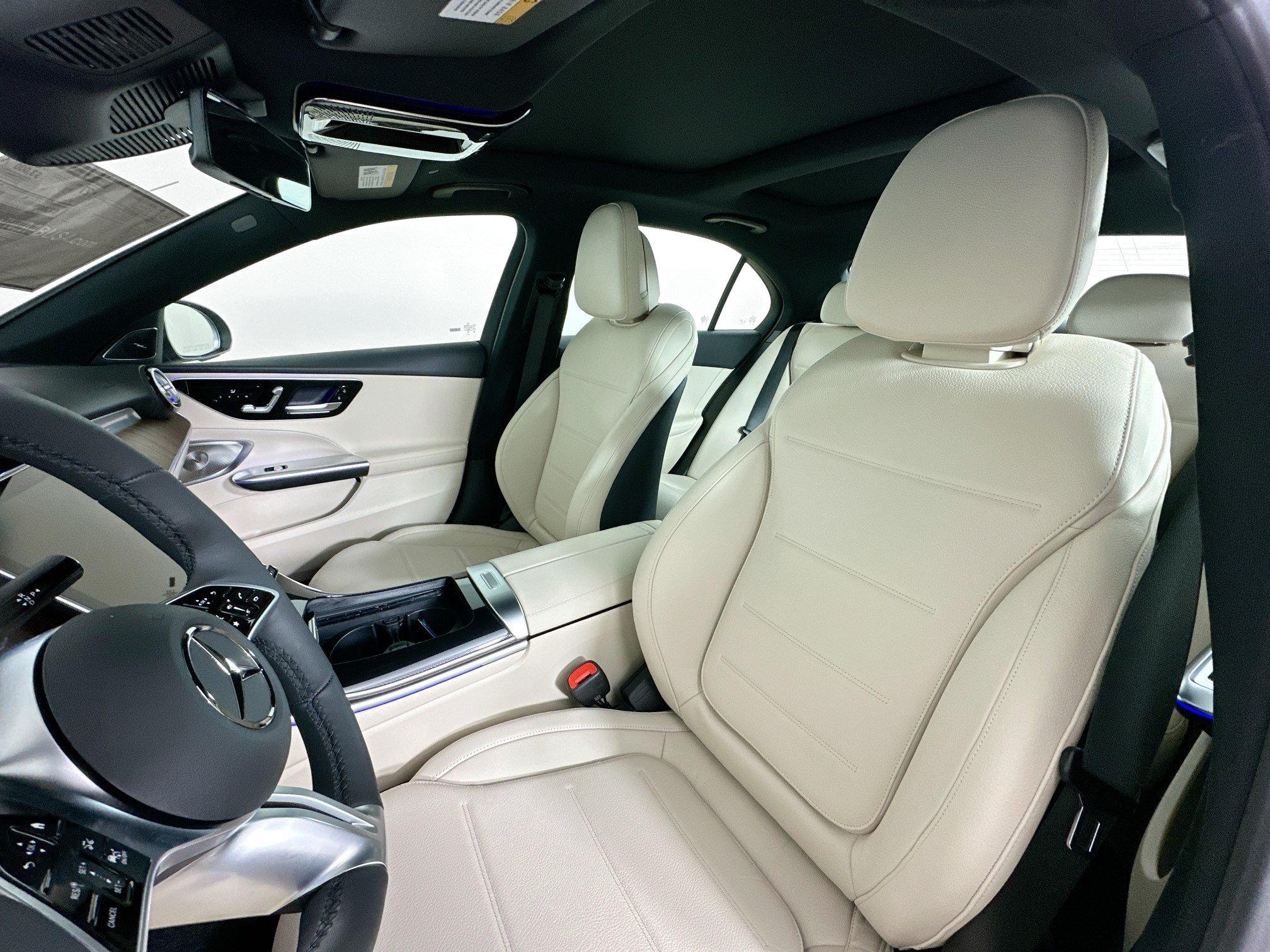 Used 2026 Mercedes-Benz C 300 4MATIC Sedan image 25
