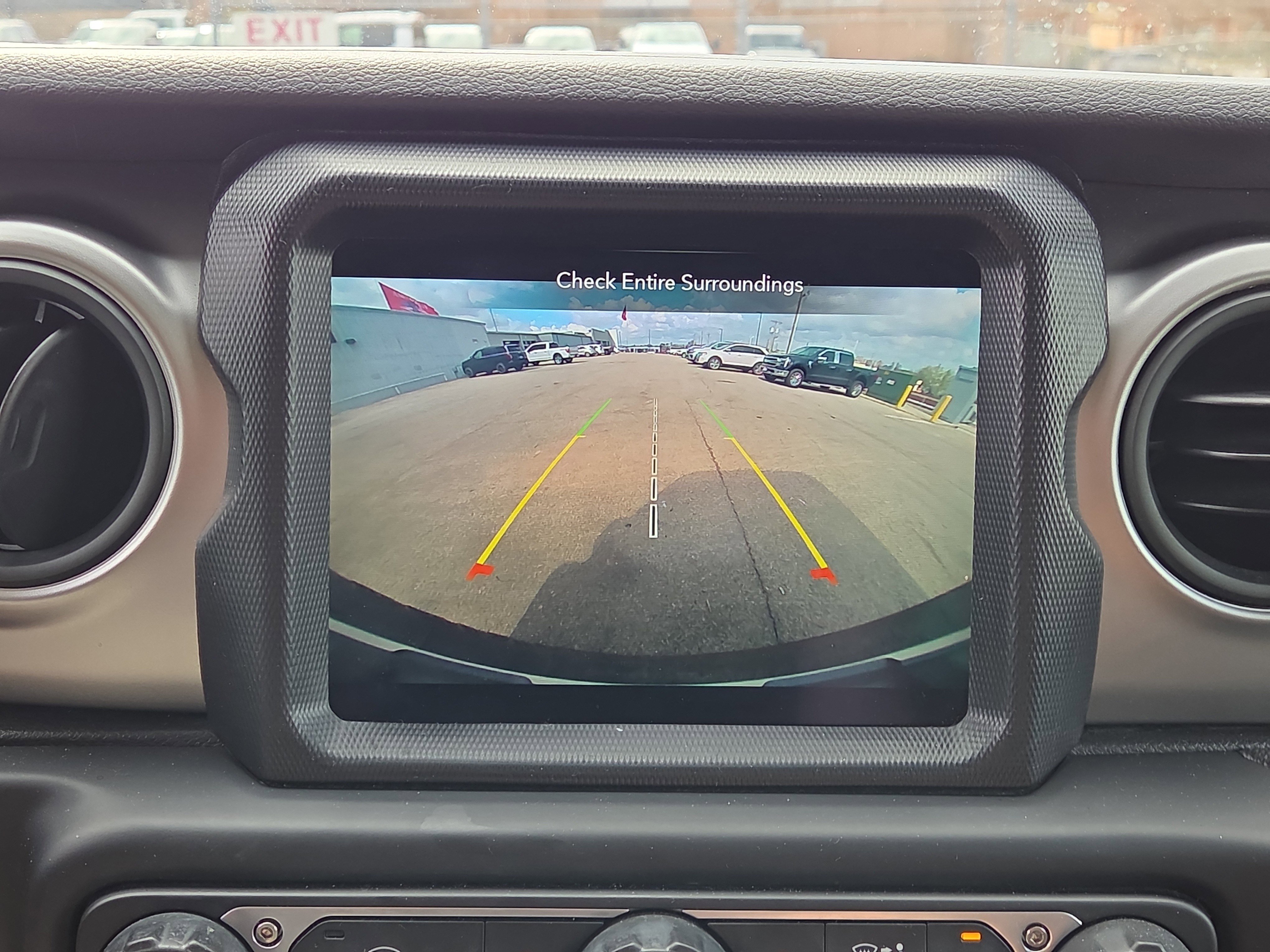 Used 2021 Jeep Wrangler Unlimited Sport image 23