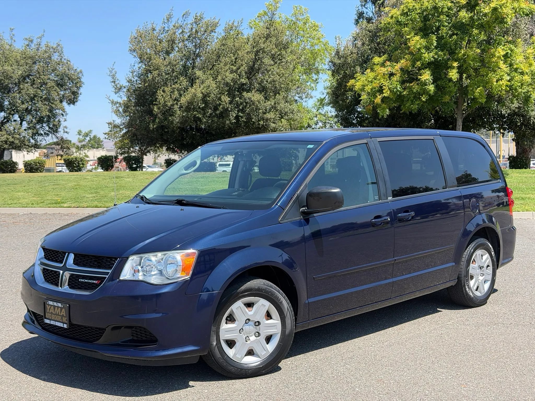 Used 2012 Dodge Grand Caravan SE