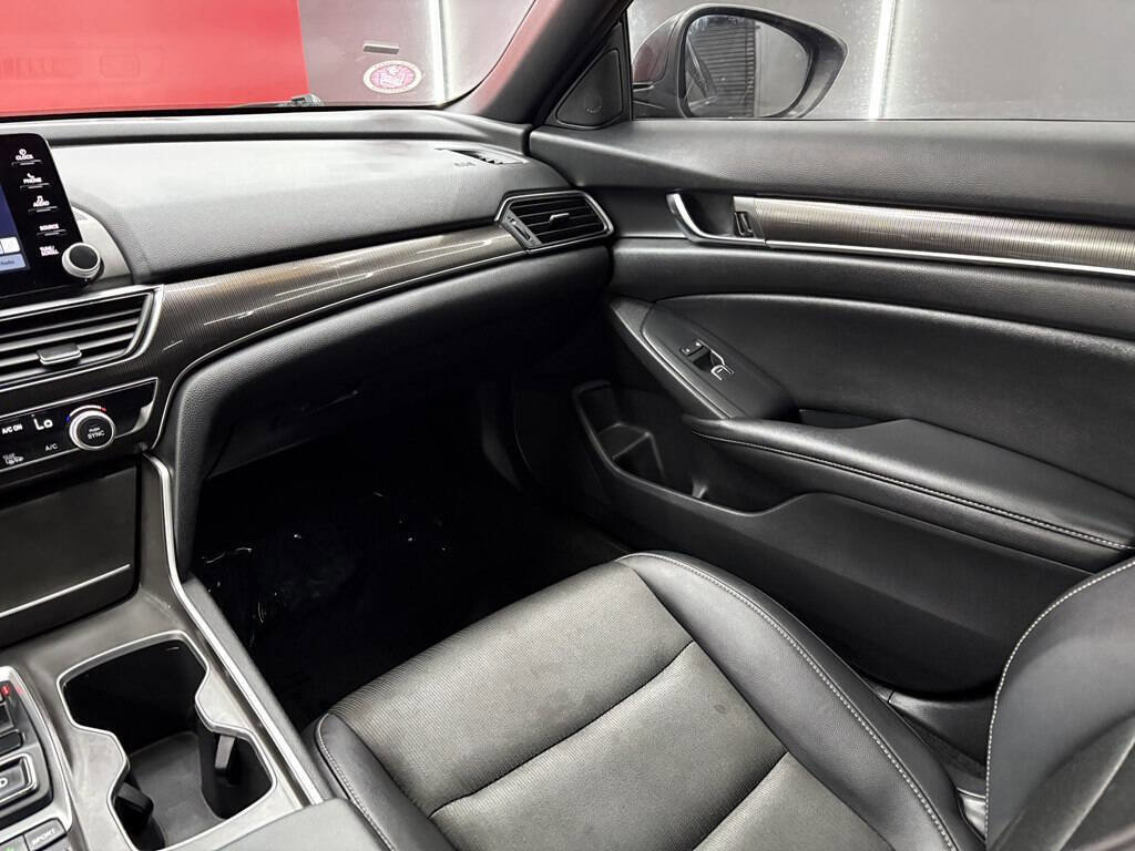 Used 2022 Honda Accord Sport image 13