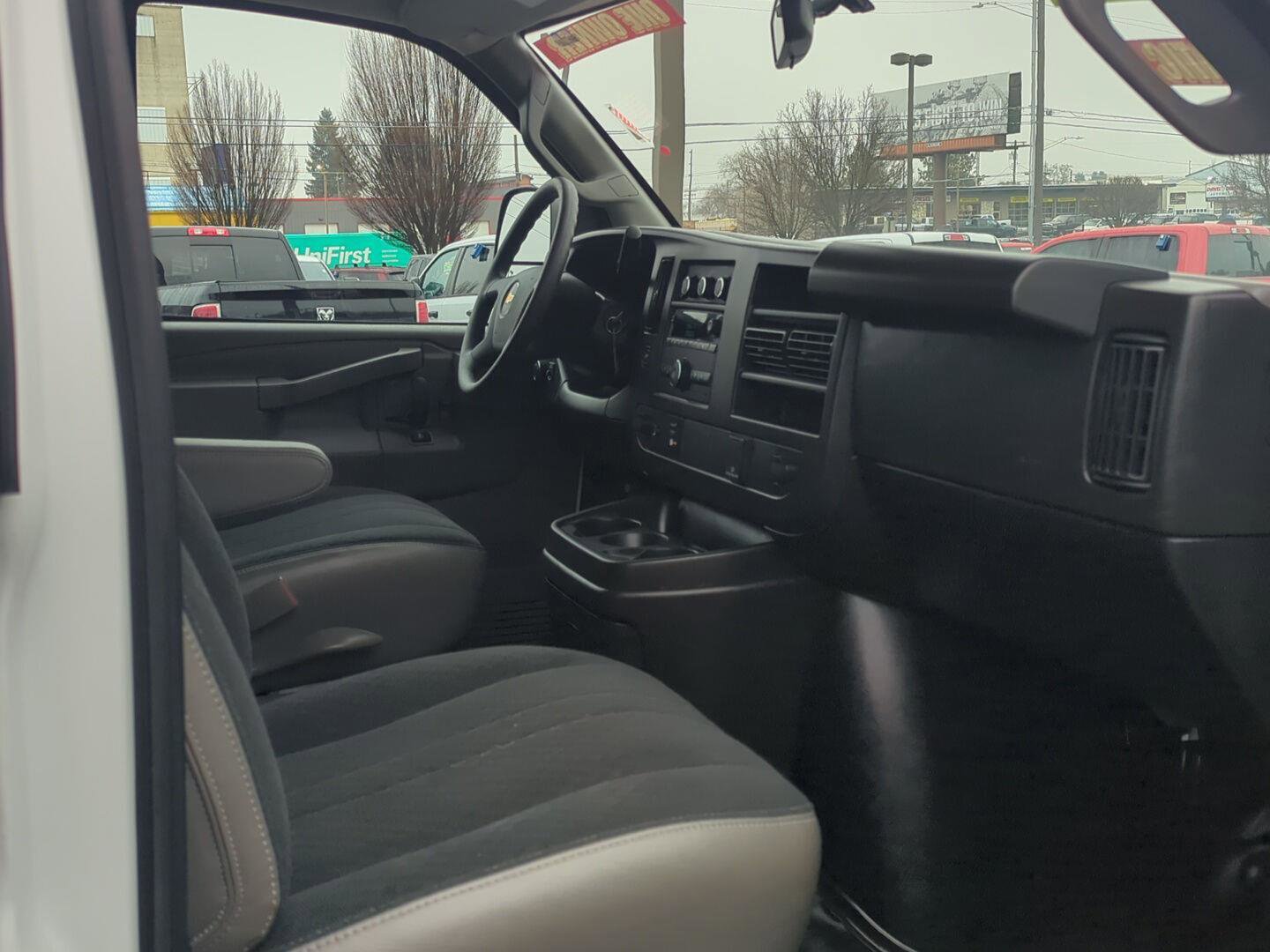 Used 2024 Chevrolet Express 2500 w/ Driver Convenience Package image 12