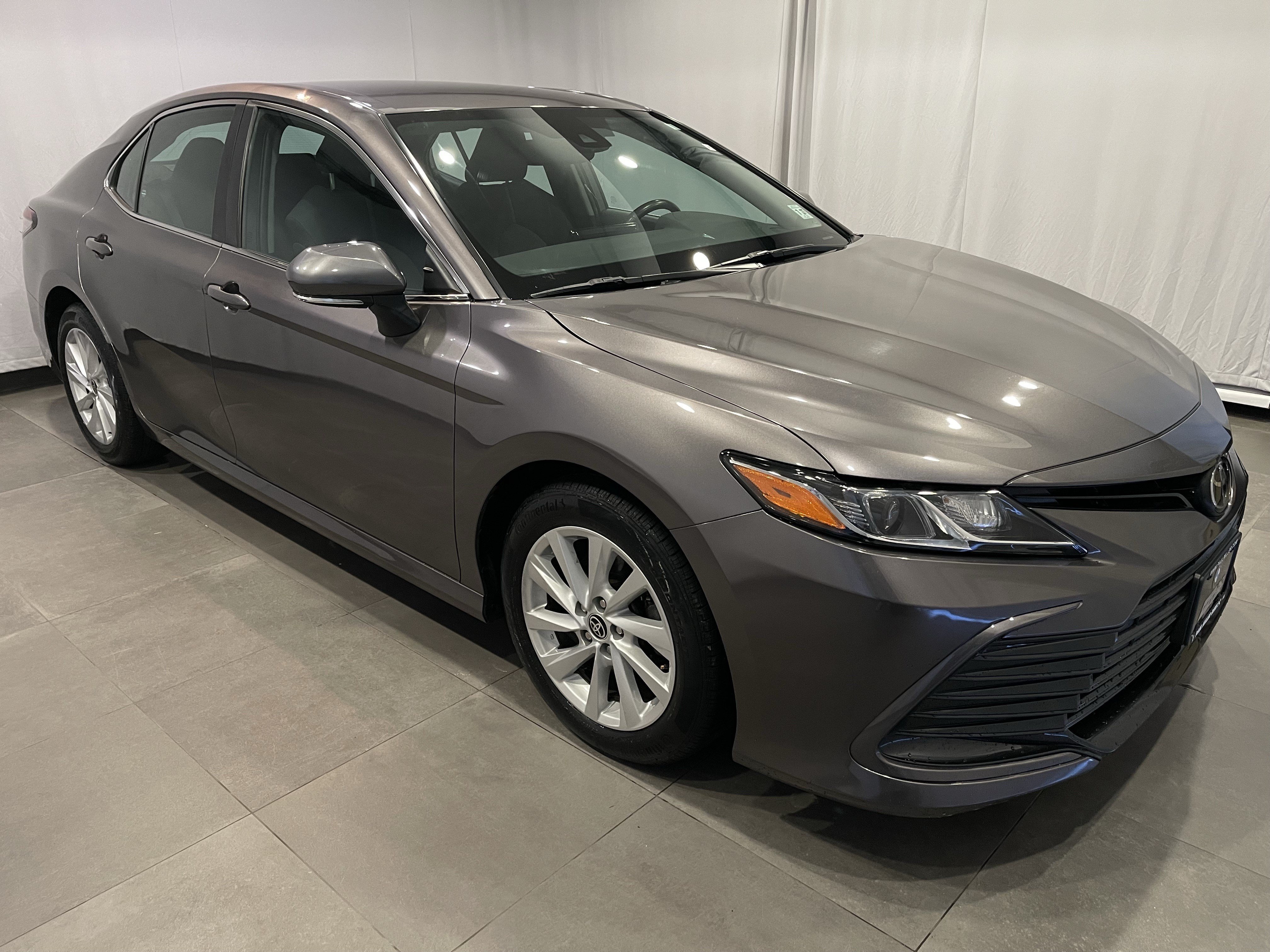 Used 2022 Toyota Camry LE w/ Cold Weather Package AWD/4WD image 3