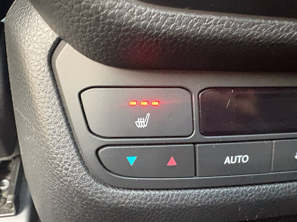 Certified 2025 Honda Pilot Elite image 33