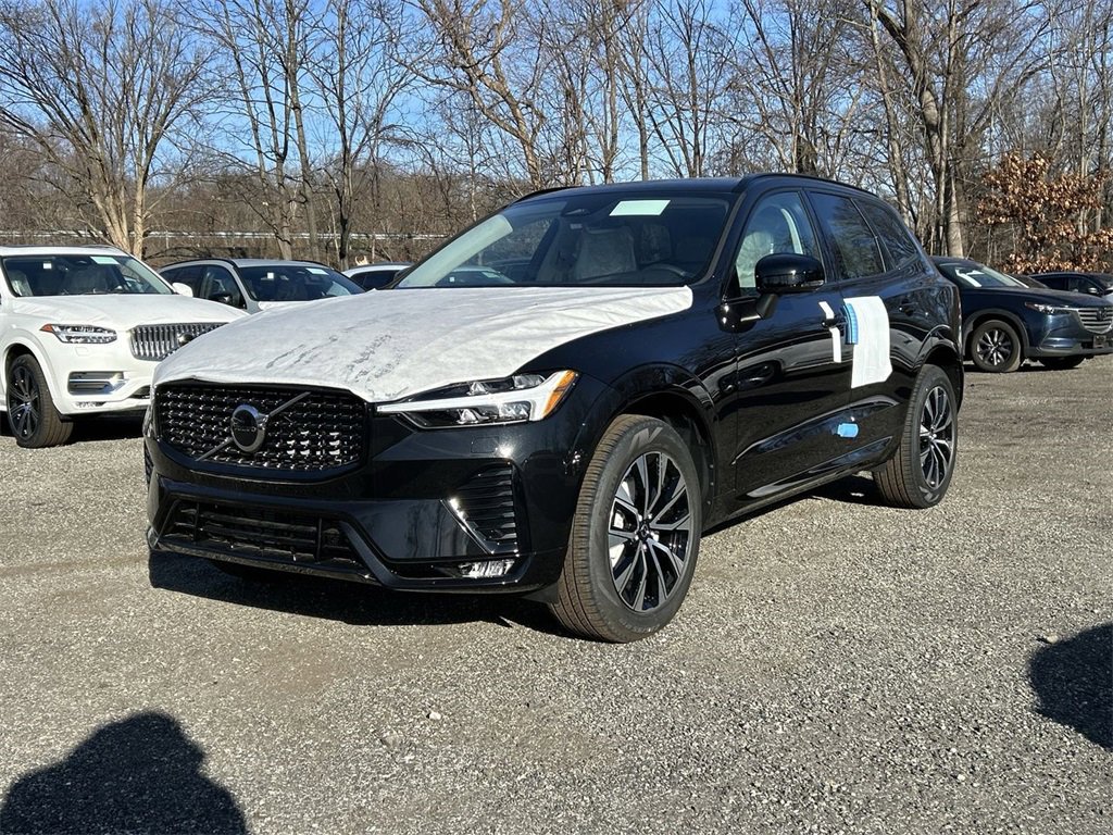 New 2025 Volvo XC60 B5 Core w/ Protection Package Premier image 1
