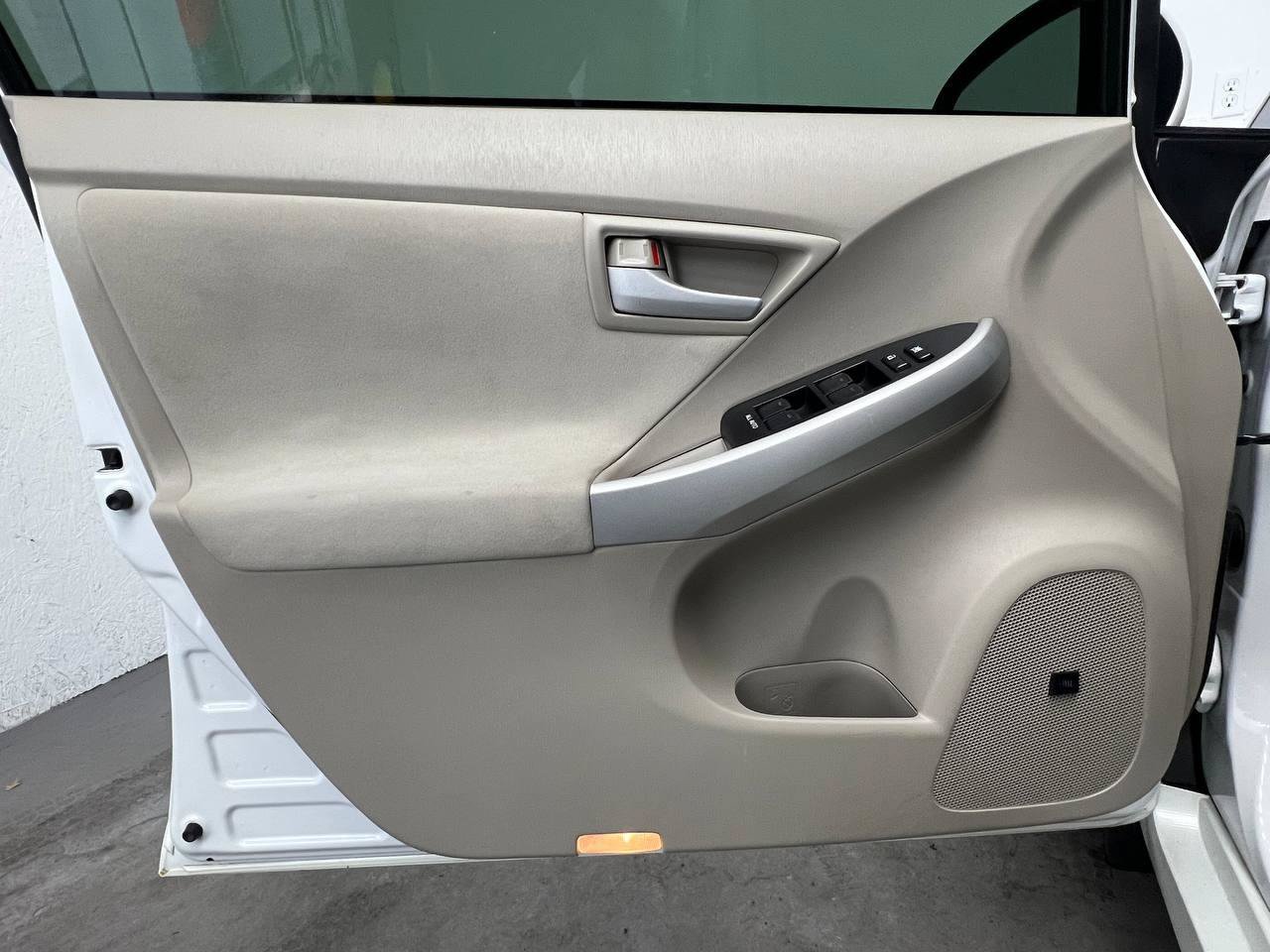 Used 2010 Toyota Prius Three FWD image 7