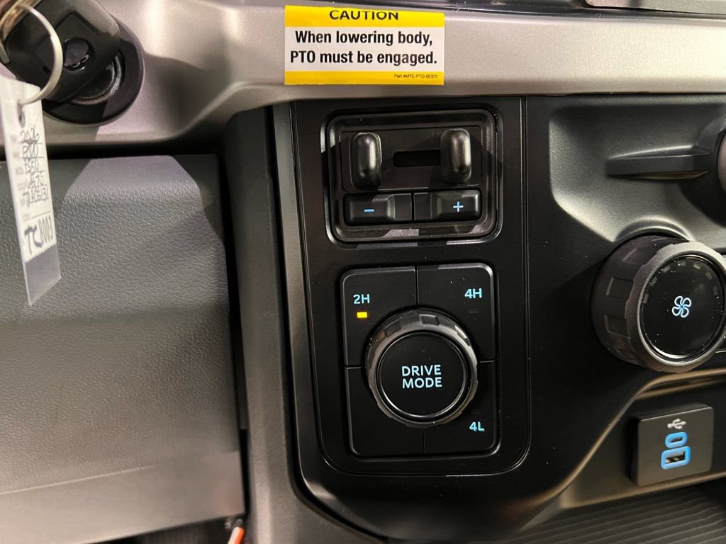 New 2026 Ford F550 4x4 Regular Cab Super Duty image 16