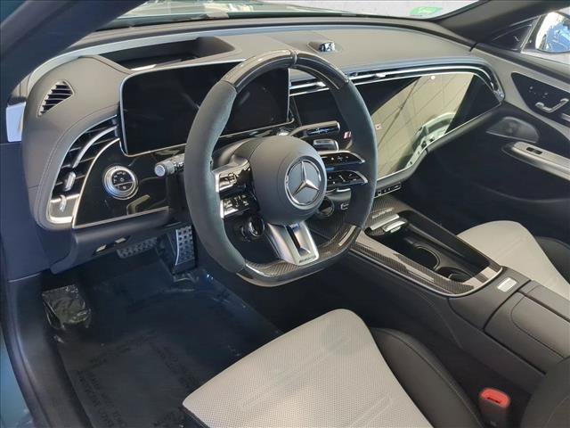 New 2026 Mercedes-Benz E 53 AMG e 4MATIC Wagon image 3