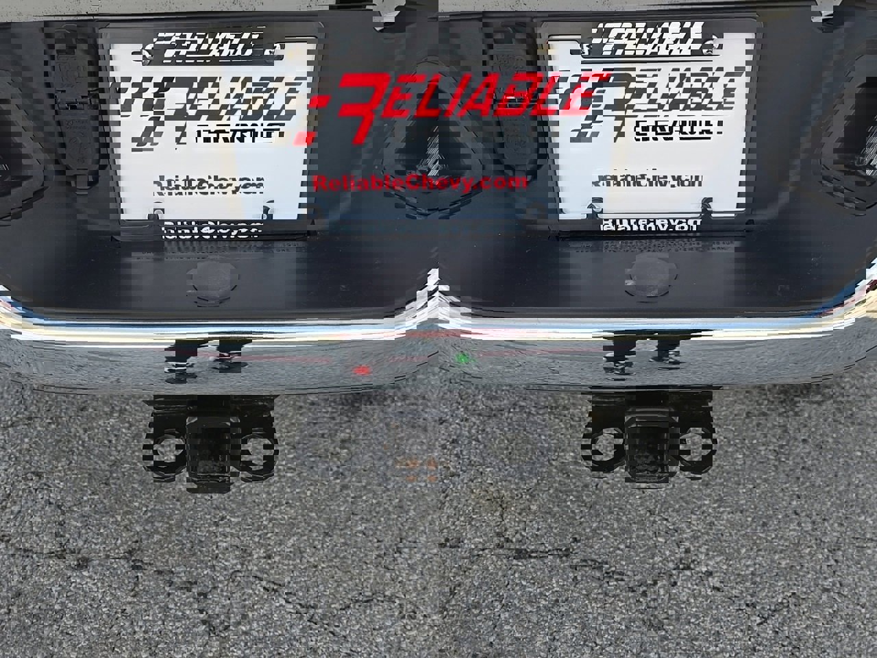 Used 2023 RAM 1500 Classic SLT w/ Trailer & Traction Group image 8